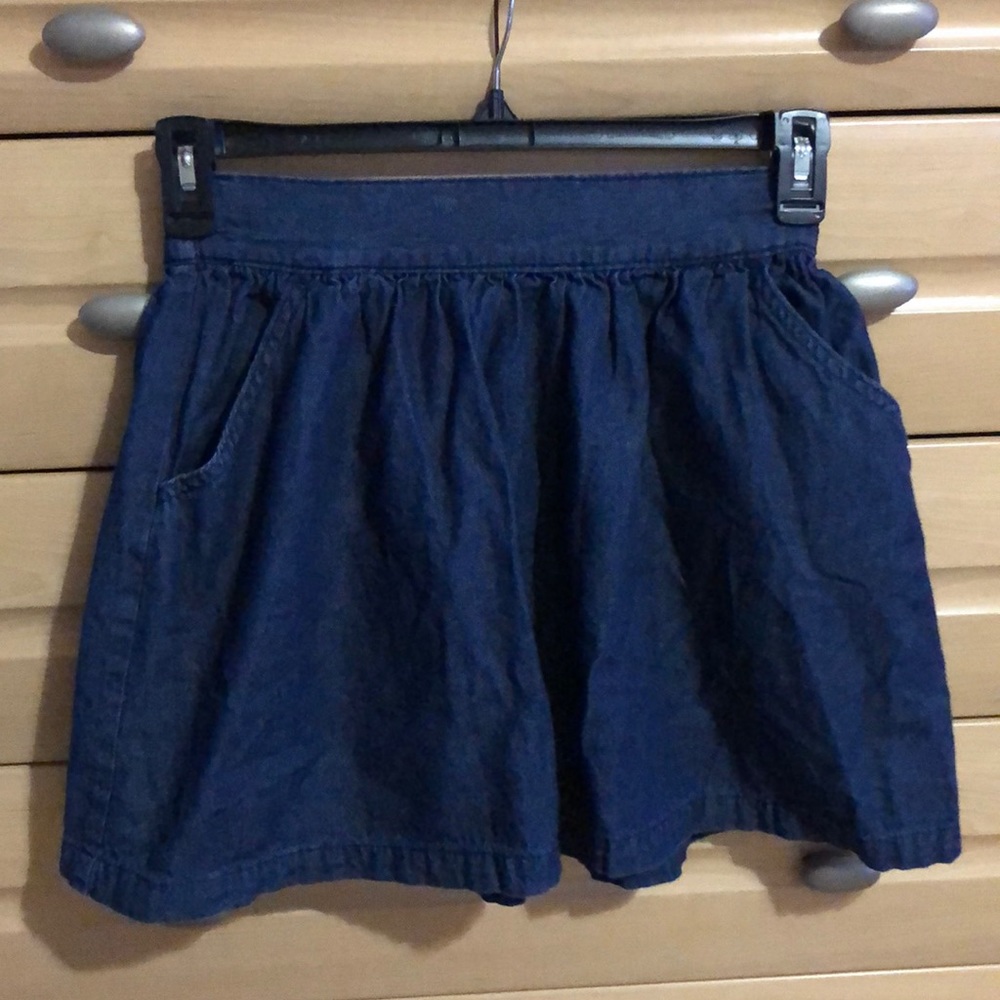 Jean skirt. Very good condition. 14/16 XL juniors